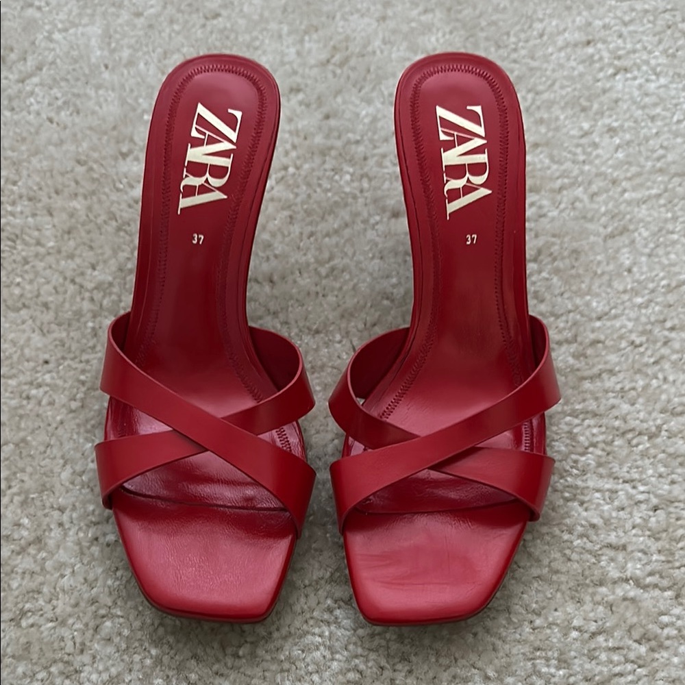 Zara Women's Red Strappy Sandals